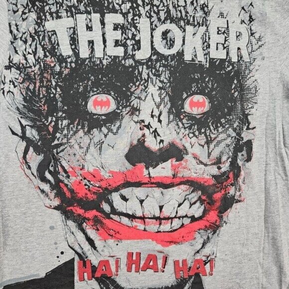 DC Comics Joker Dark Knight Batman Villain T-Shirt Mens Size L Gray Short Sleeve - Picture 1 of 10